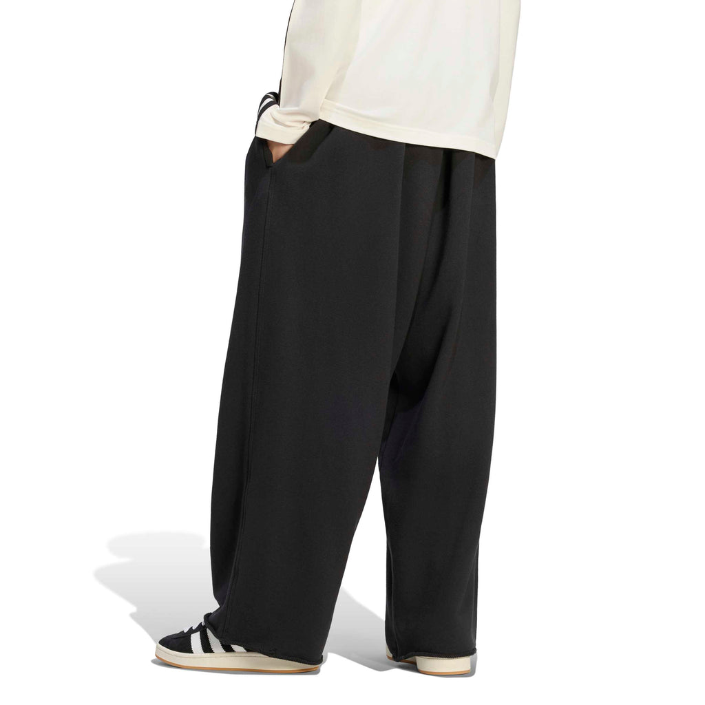 ADIDAS Classic Oversized Graphic Sweat Pant -Mens