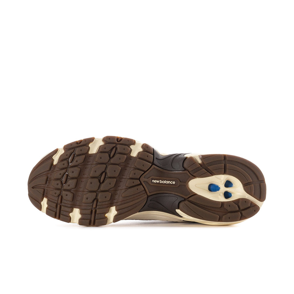 NEW BALANCE 530 Wide - Womens