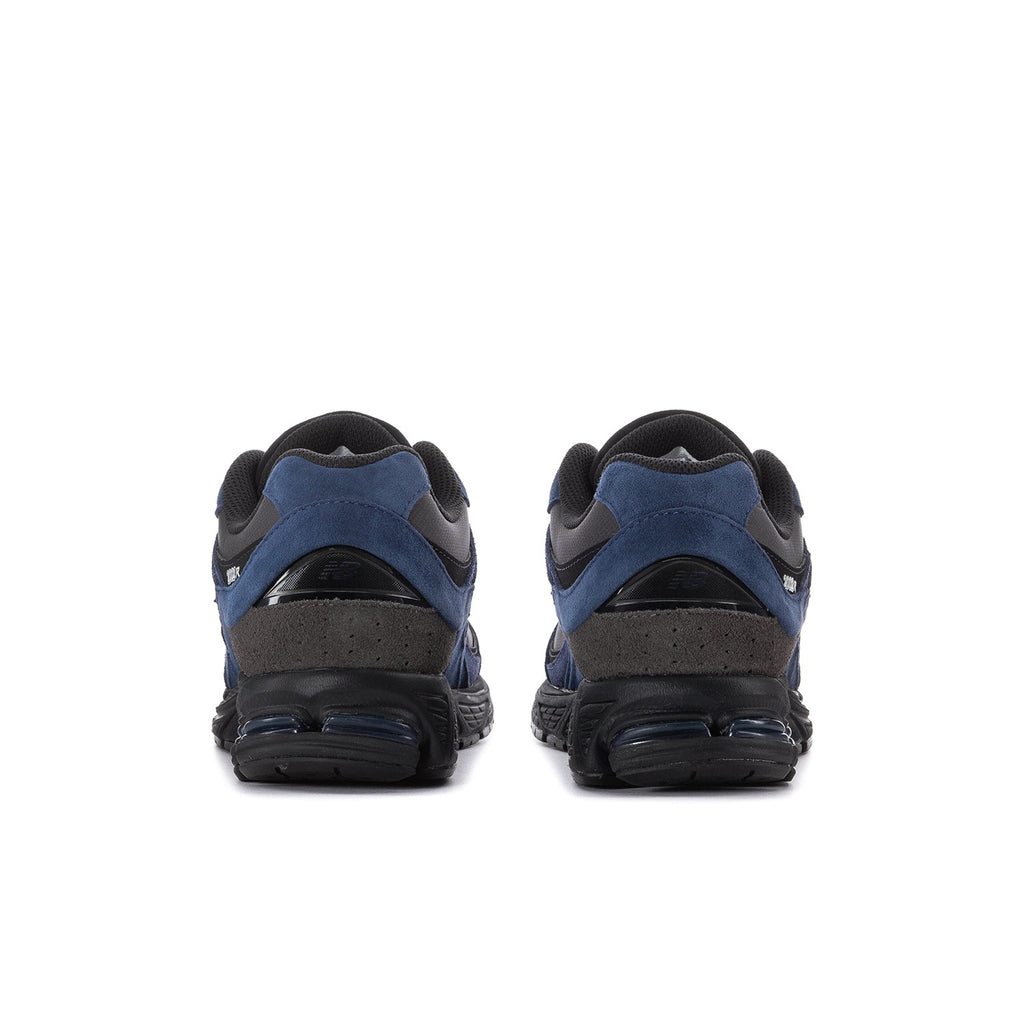 NEW BALANCE 2002R - Mens