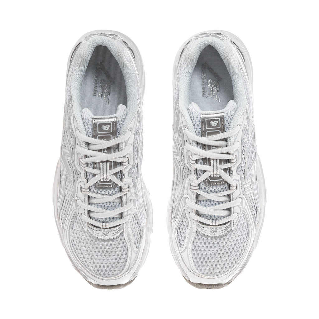 NEW BALANCE 740 - Womens